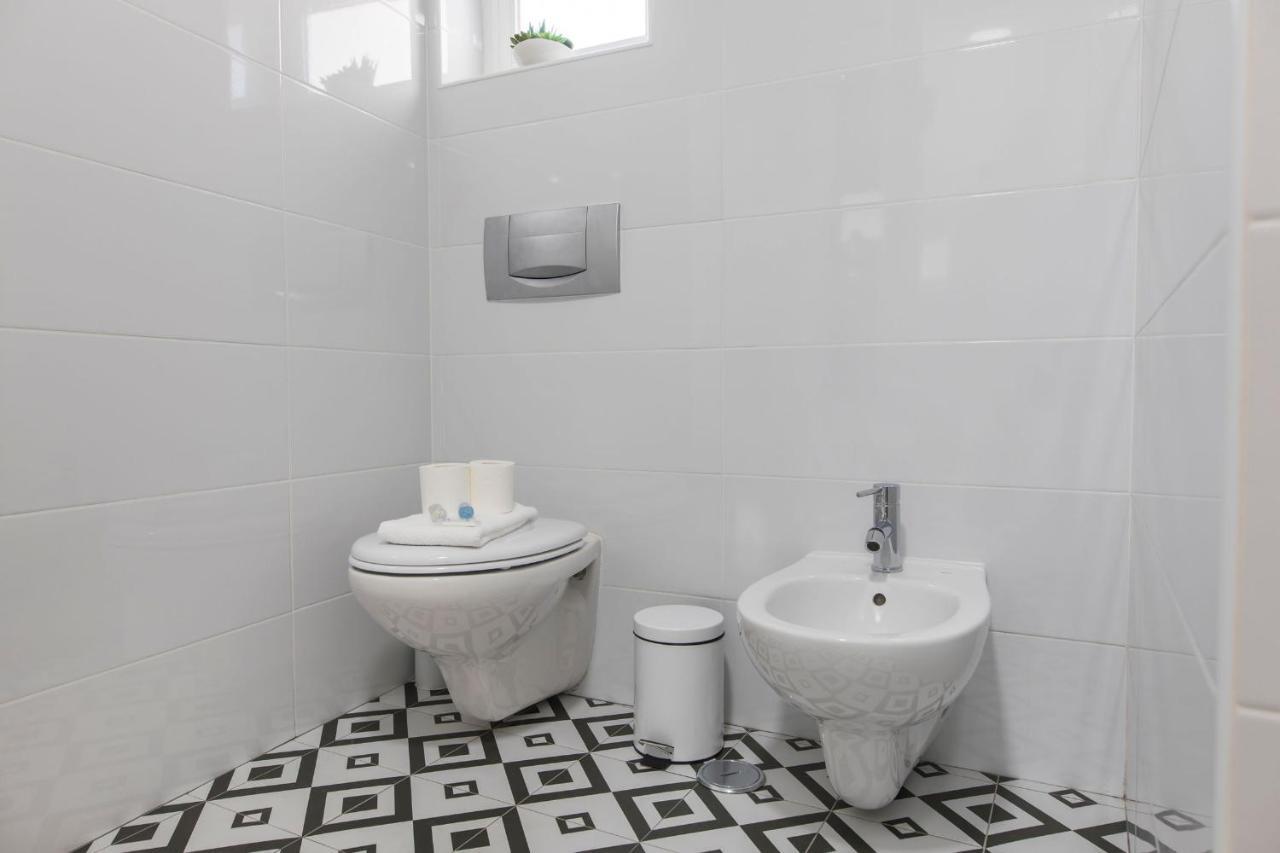 Lovelystay - Bairro Alto Terrace Wonder リスボン エクステリア 写真